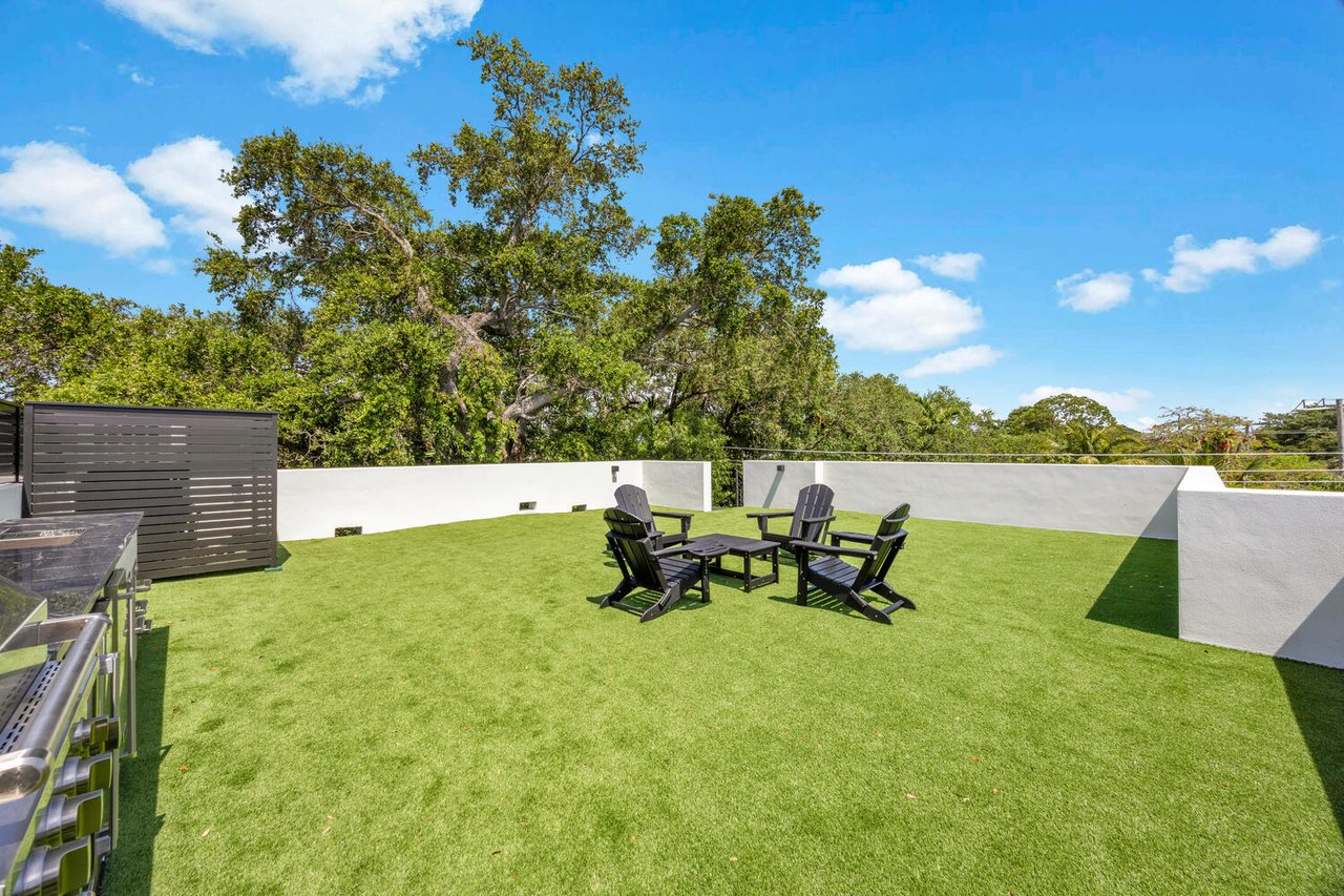 New Construction Townhome in Coconut Grove