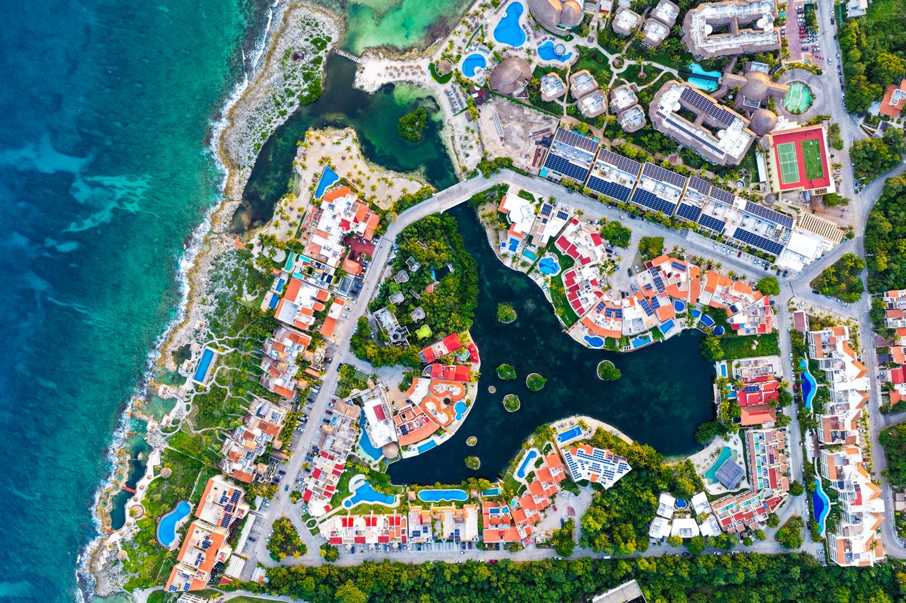 Casa Laguna Puerto Aventuras | Waterfront Penthouse with Rooftop