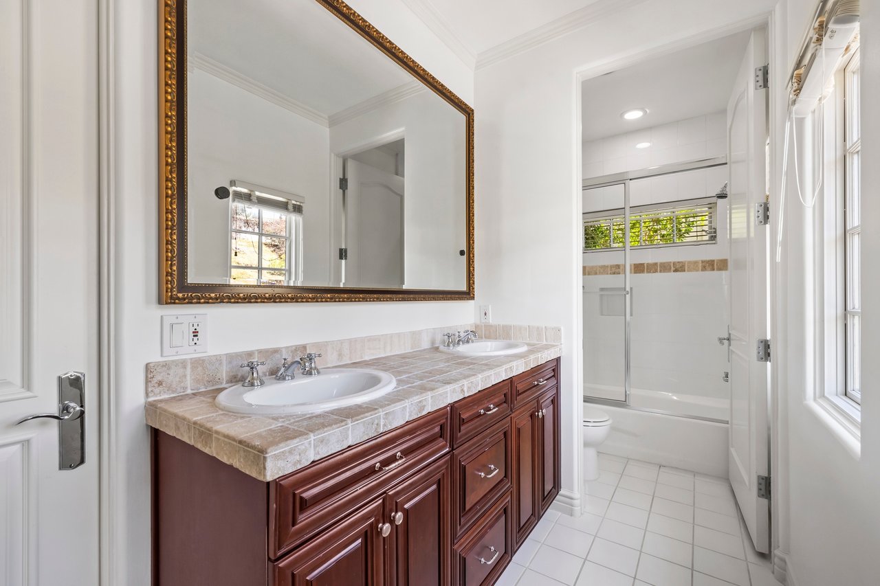 A New Pacific Palisades Listing with Ocean Views, Privacy, and Prestige