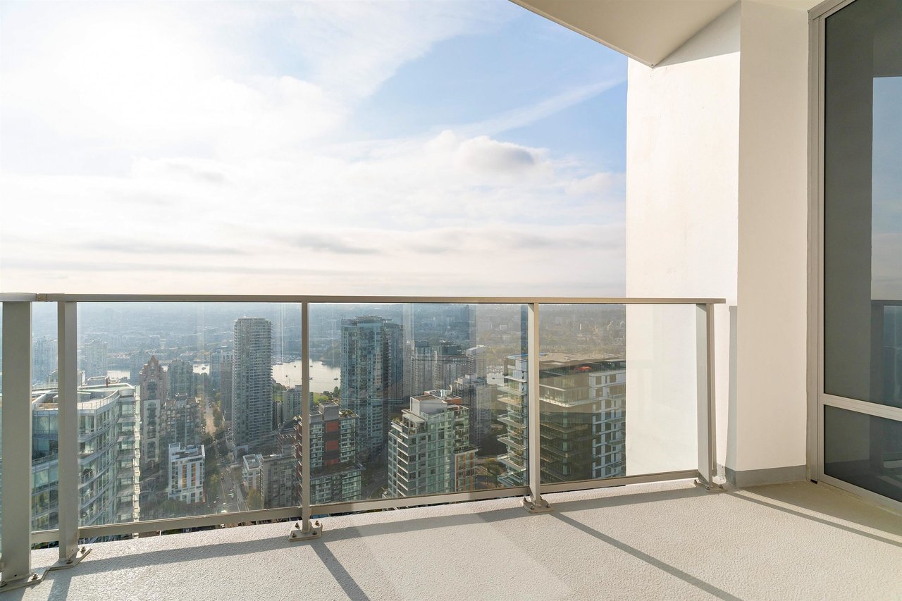 1289 Hornby St, #4905