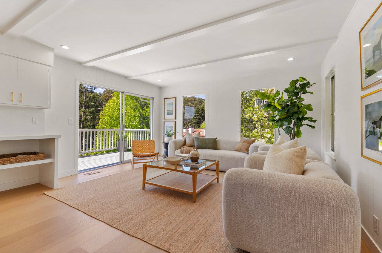 A Tasteful Renovation Meets Timeless Mid-Century Architecture