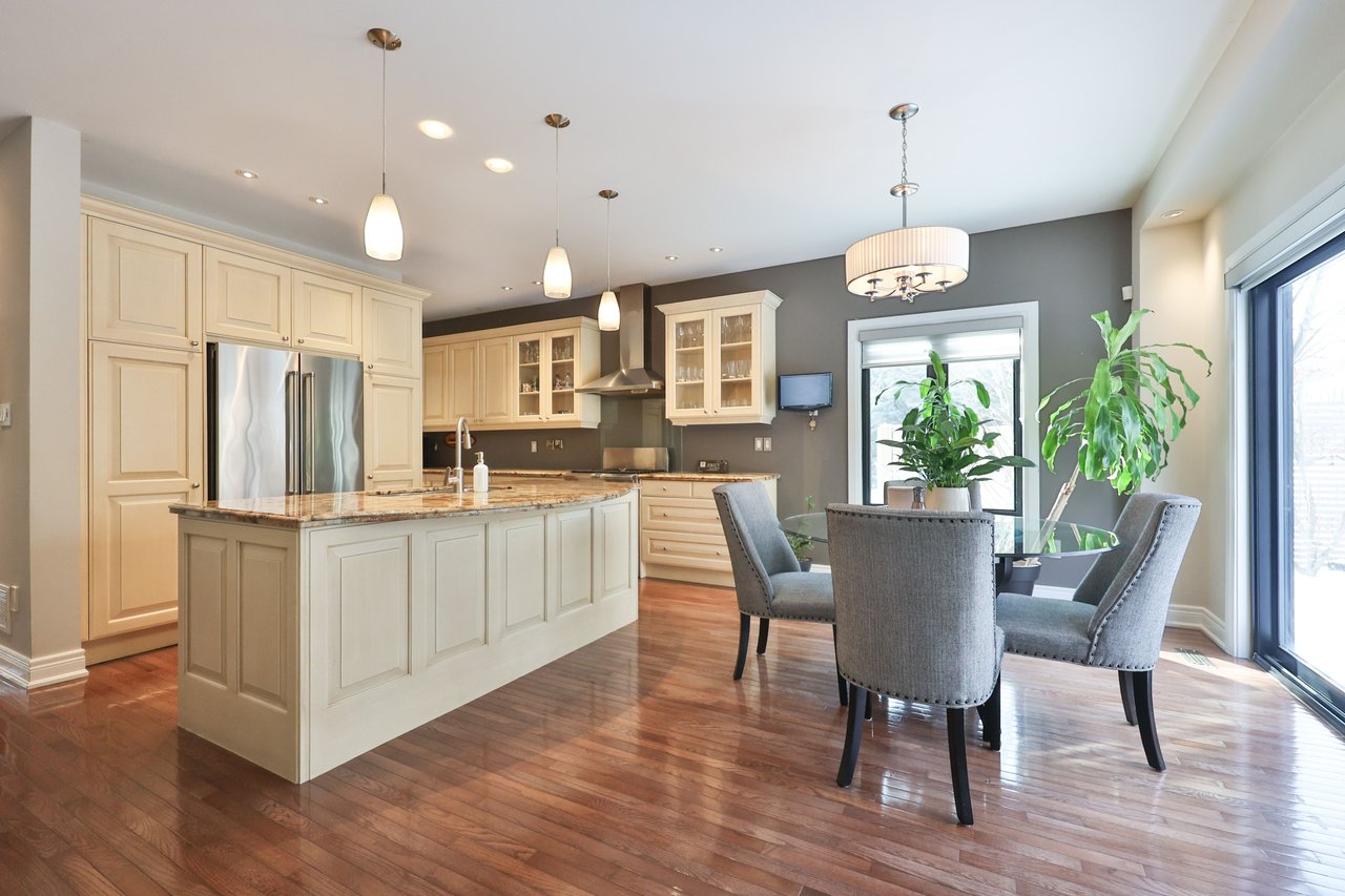 469 Stratford Road, Oakville