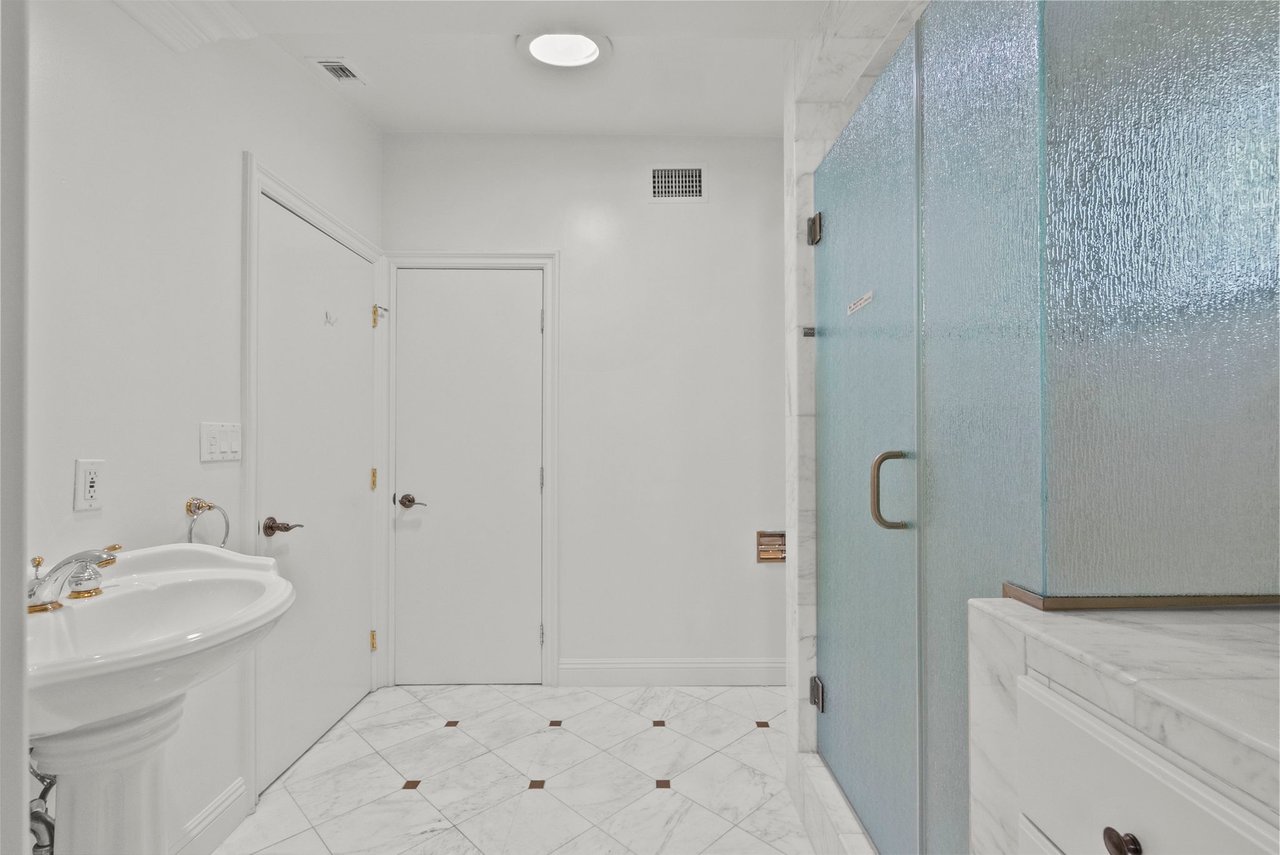 6022 Elba Pl