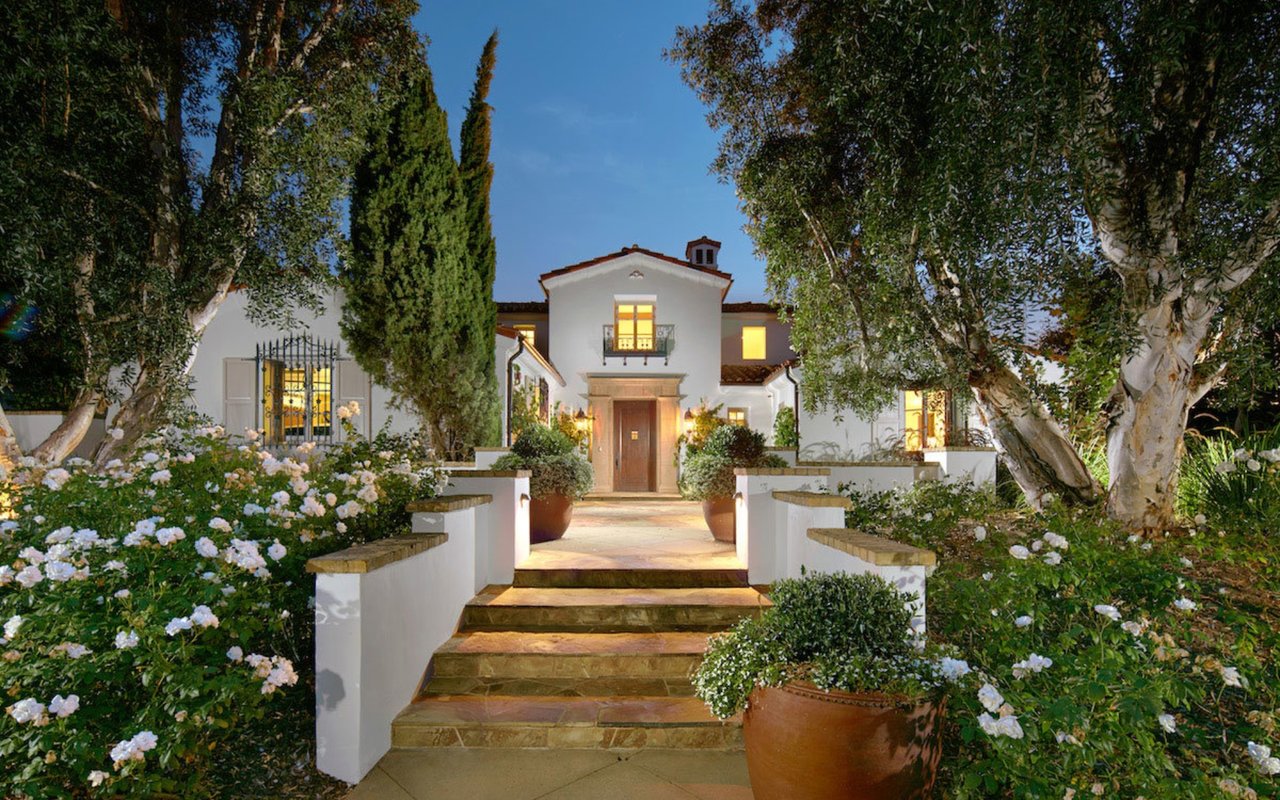 Shady Canyon Santa Barbara Style Home Without the Drive!