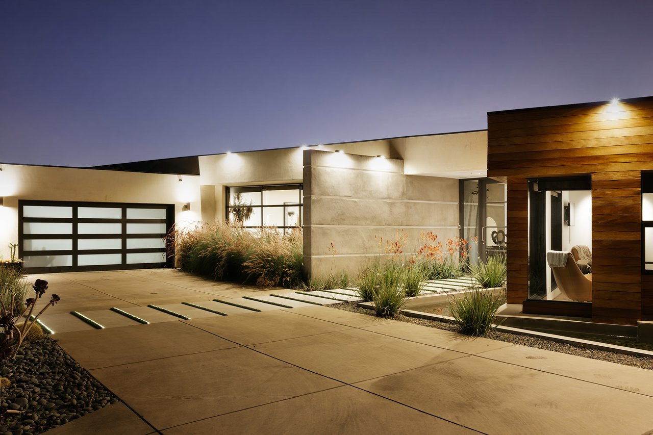 455 Castle Pl, Beverly Hills