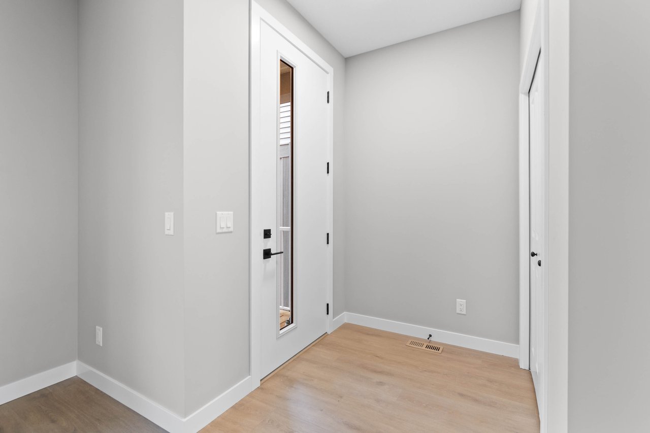 191 Belvedere Crescent SE