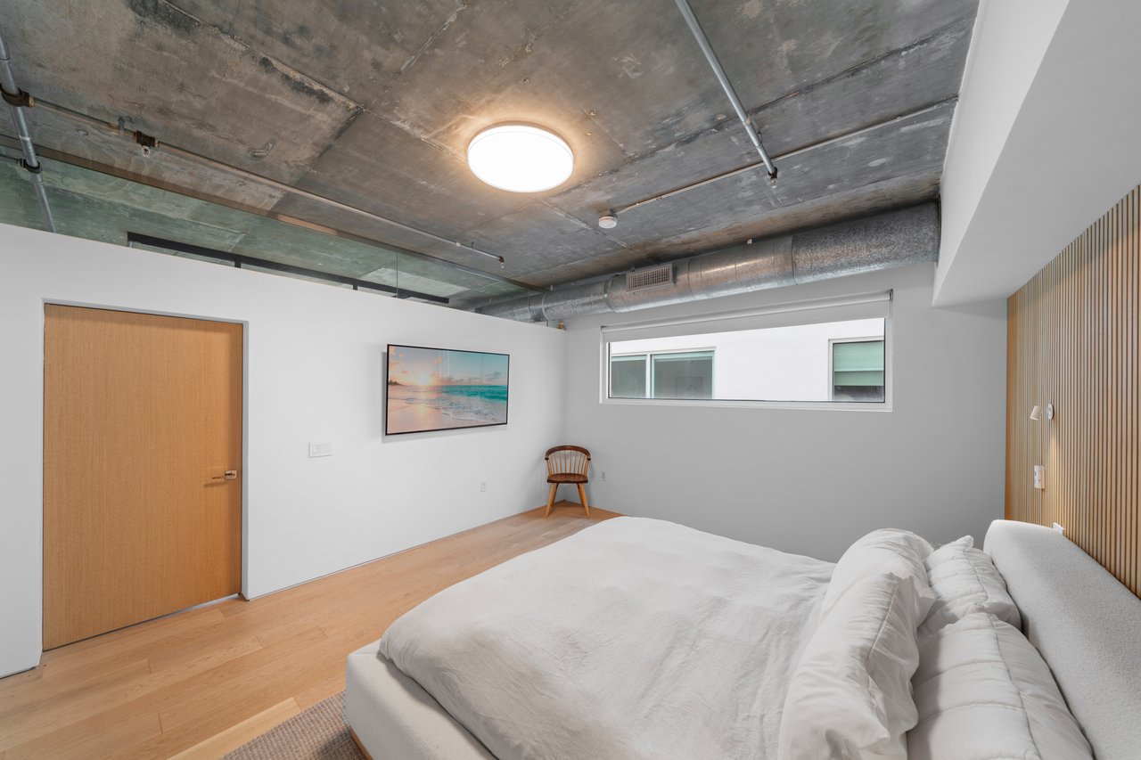 Montclair Loft 306