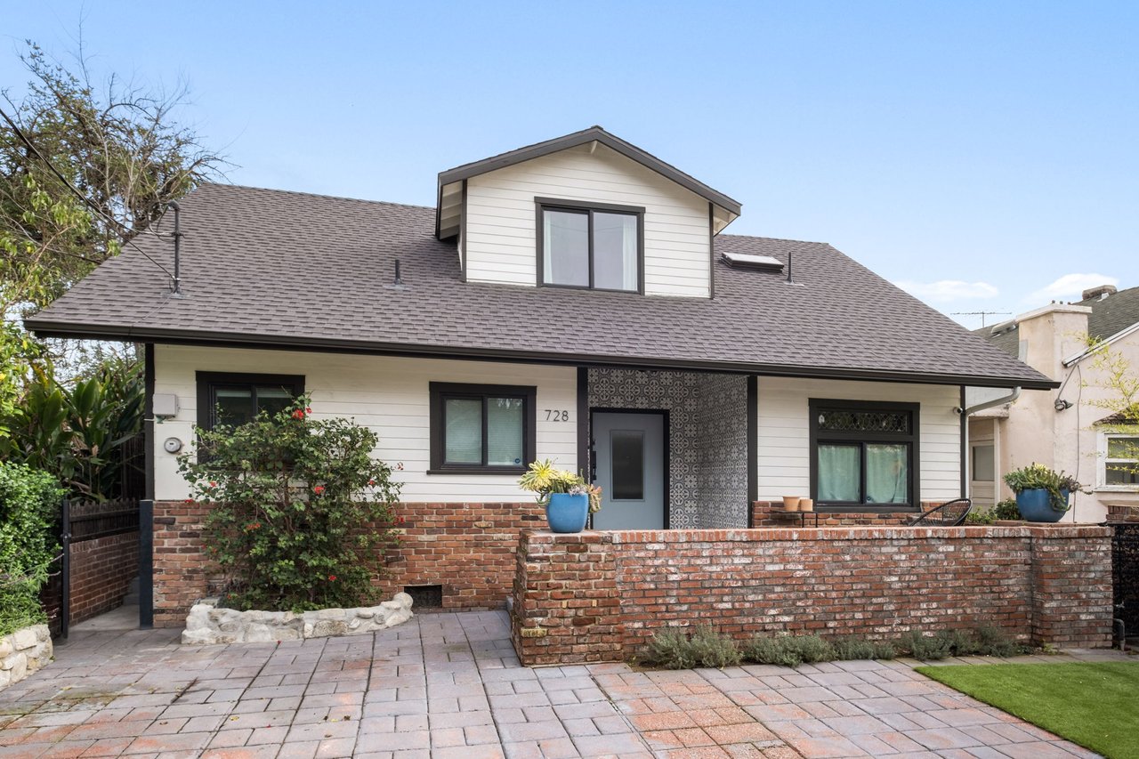 728 N Avenue 66