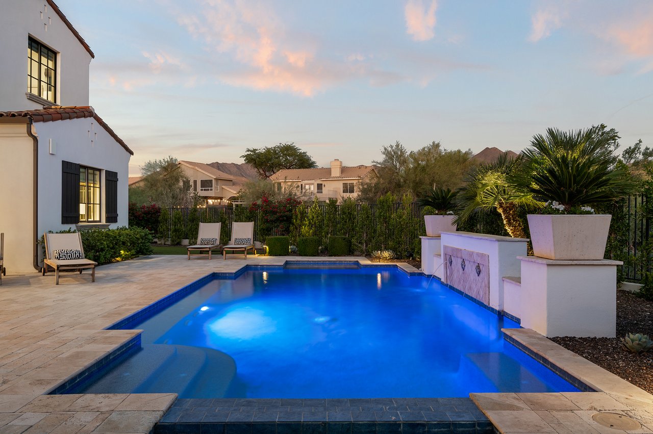 9483 E ROCKWOOD Drive