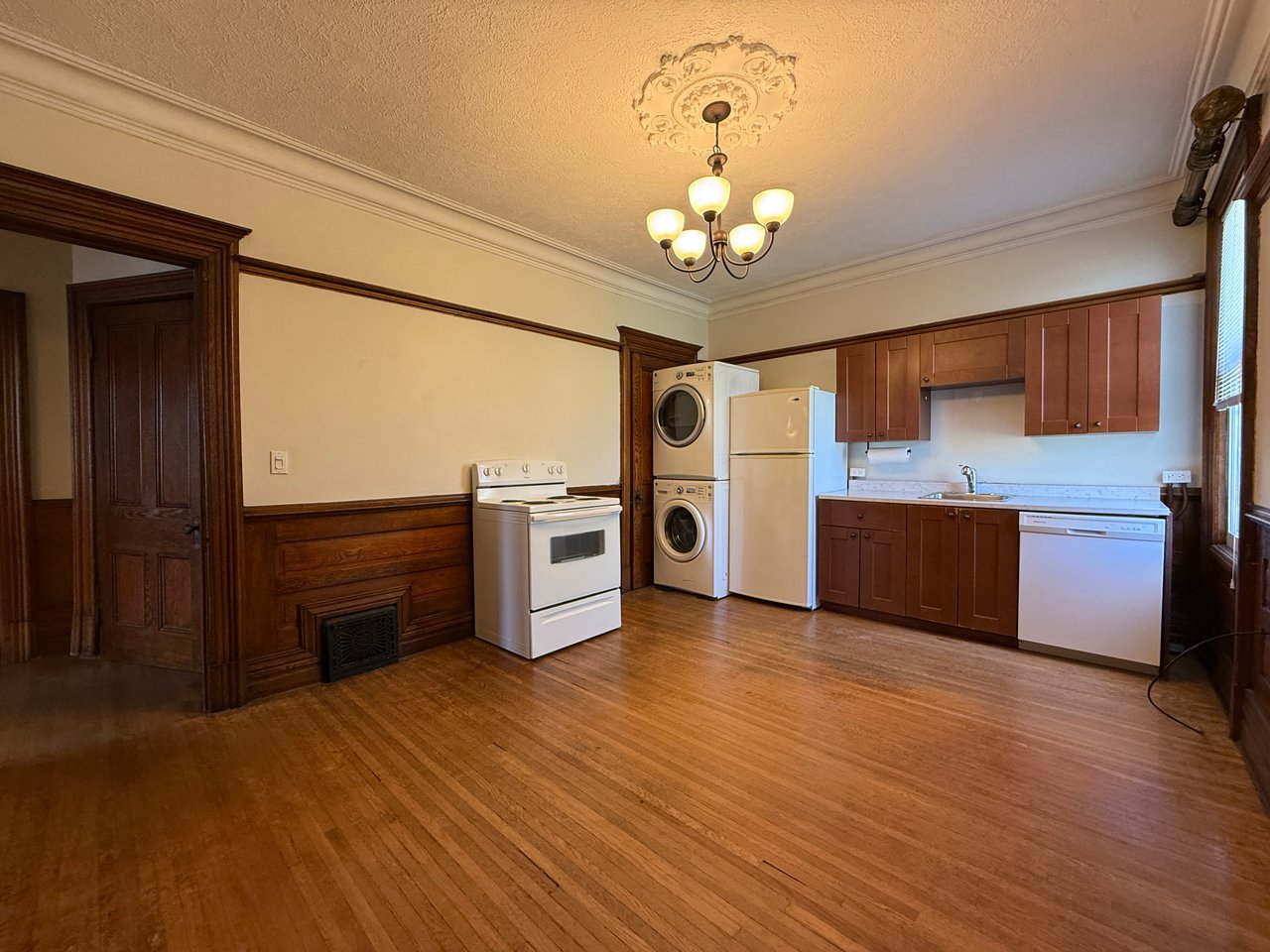 415 Davis Drive 3, Newmarket