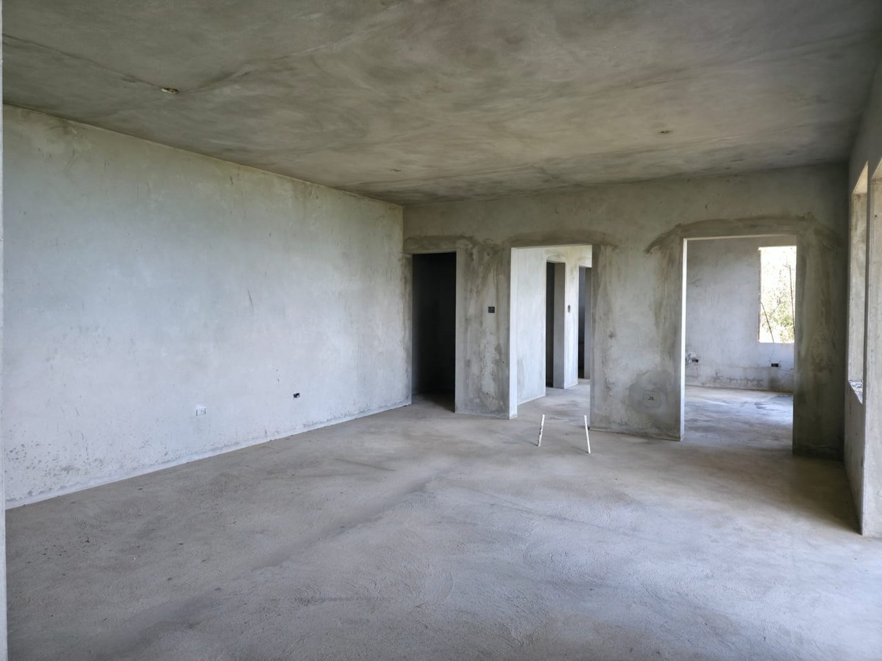 1116 Brady Ghut Unfinished Fixer Upper