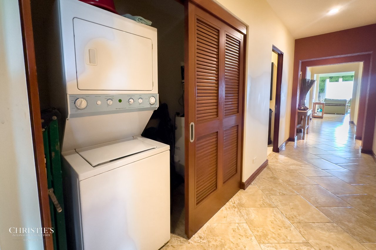 Vista Las Palmas 4D  Exquisite Ocean-View Luxury Condo – Jaco Beach