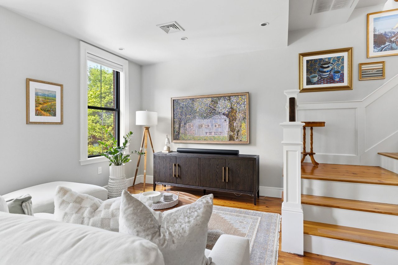 98 E Brookline St #2