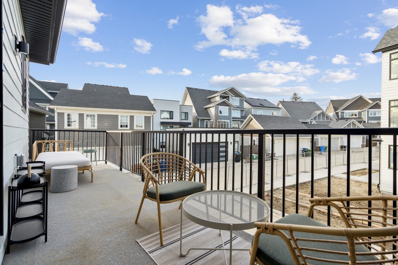 171 Dieppe Drive SW