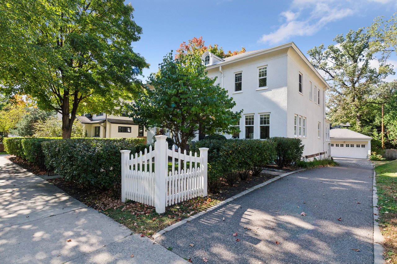 4720 Girard Ave S, Minneapolis