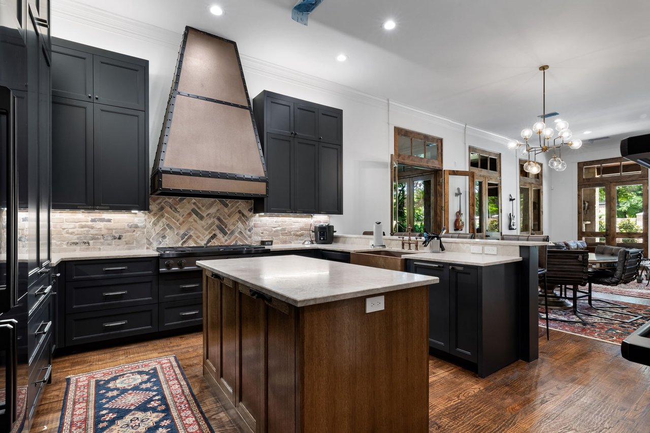 5620 Walnut Springs Ct