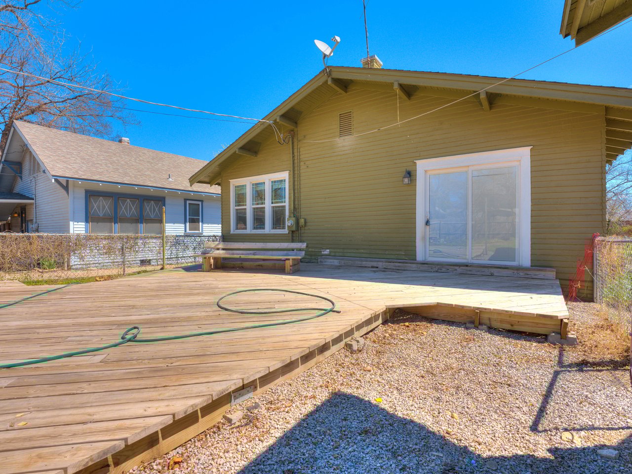 706 N Beard Ave