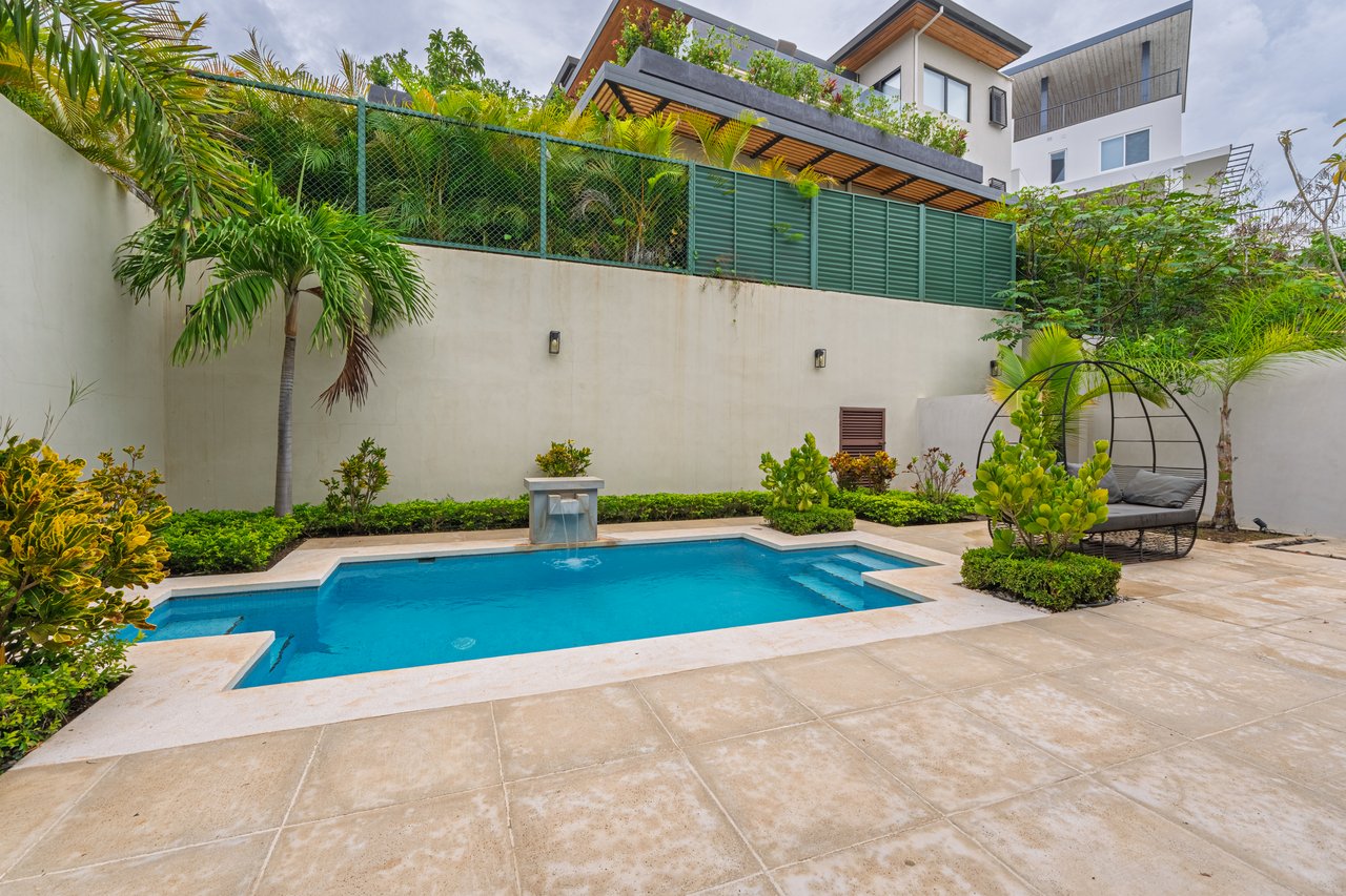 Casa Arcana | Luxury 3BR Condo with Private Pool in Tamarindo Parks | Walk to Beach