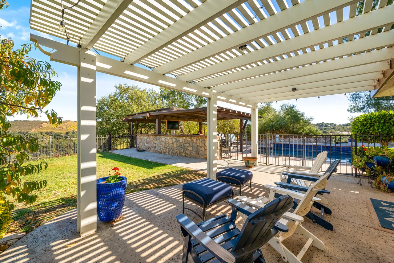 18590 Hombre Lane