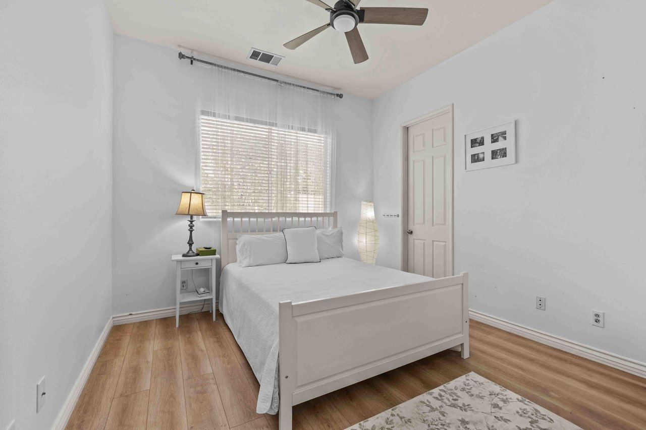 44475 Grand Canyon Ln