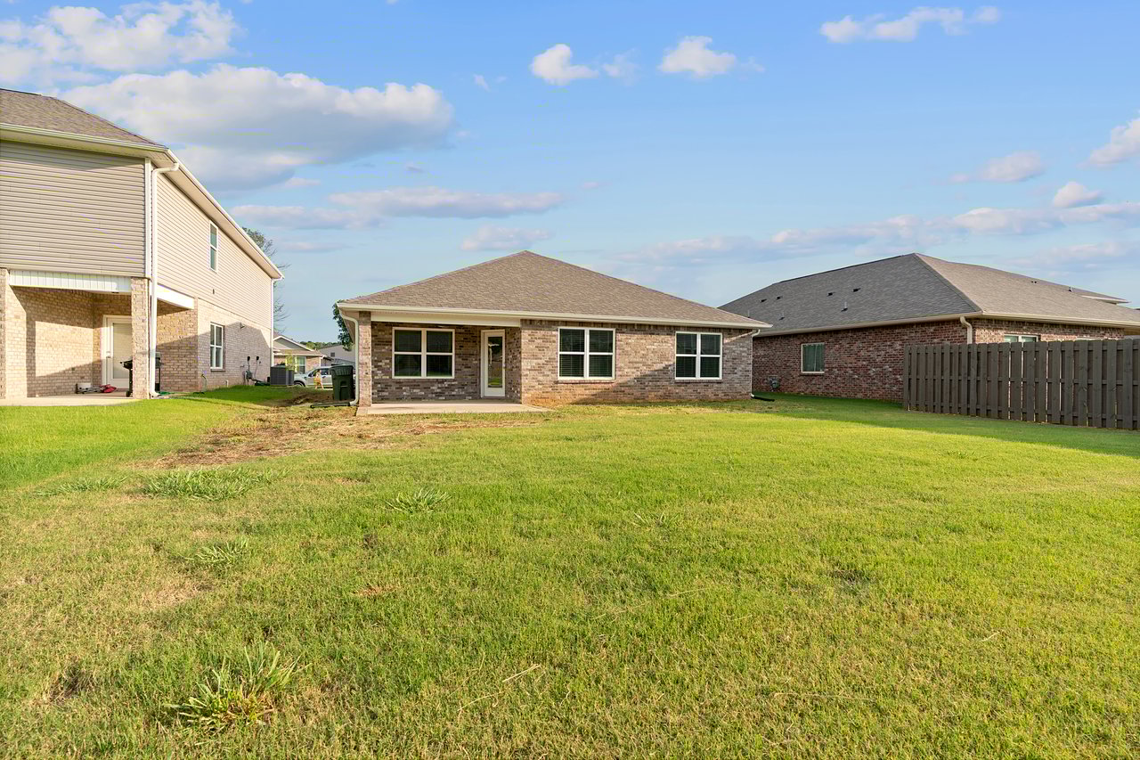 NEW! Walking Distance to Johnson Legacy Center and Legacy Park