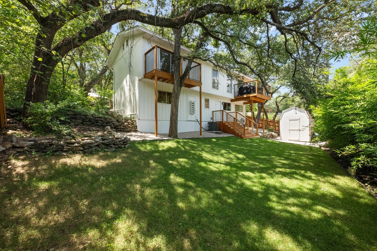 2300 Spring Creek Dr