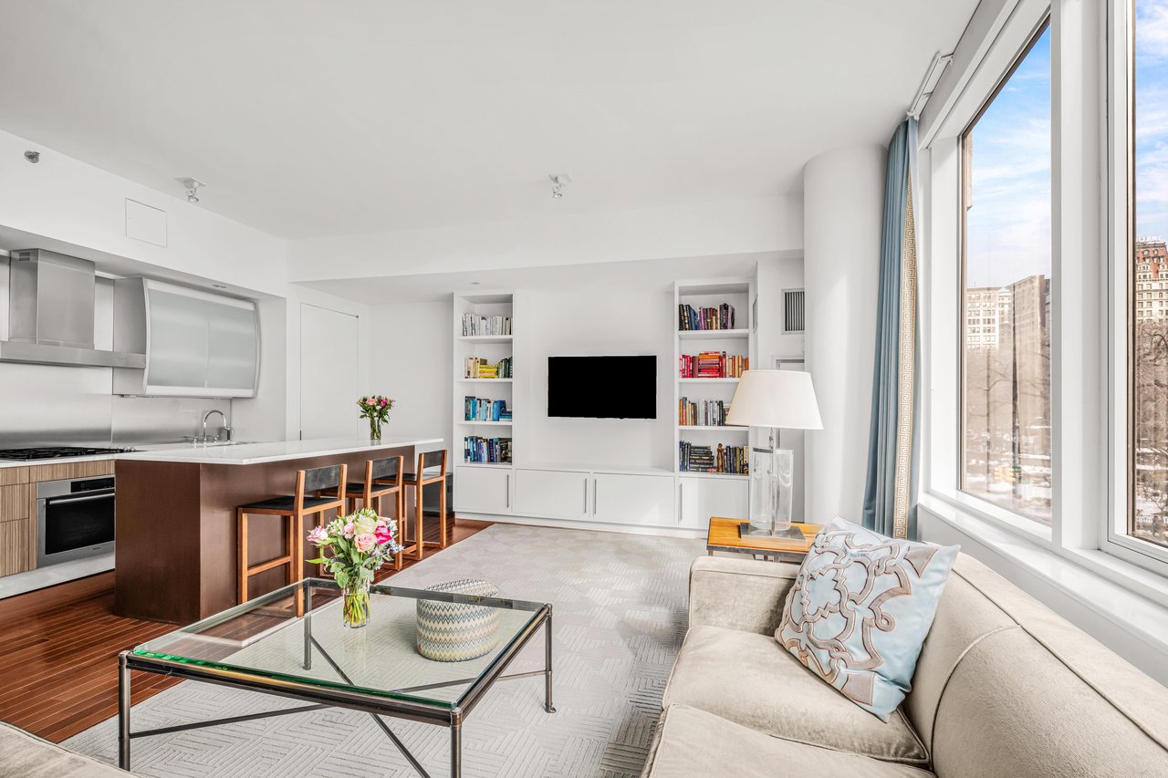 8 Union Square South