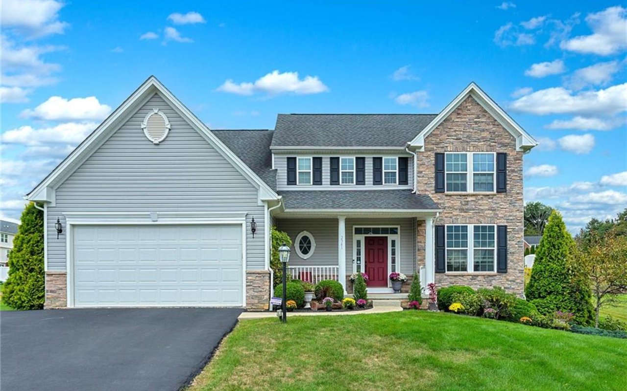 2341 London Ct
