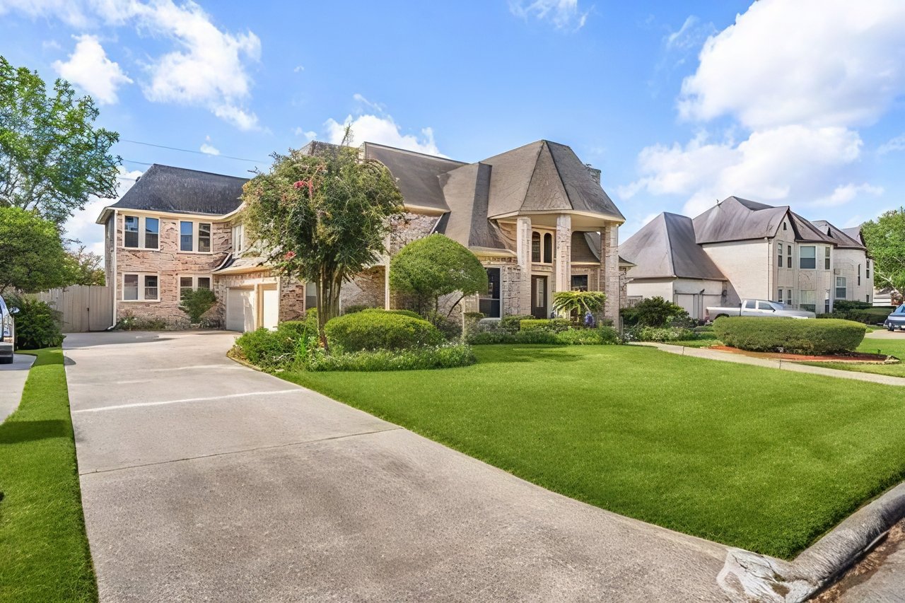 Timberloch Estates