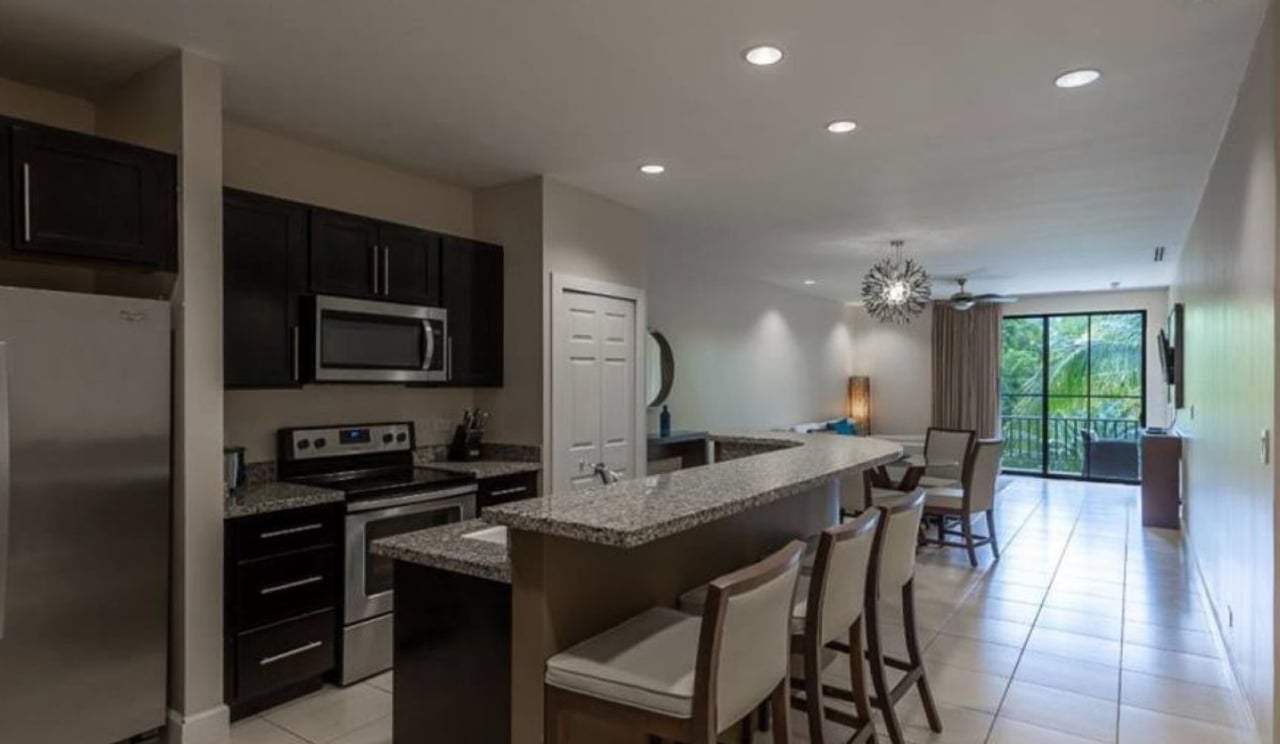 Gated Resort Lifestyle Apartment, Papagayo, Guanacaste