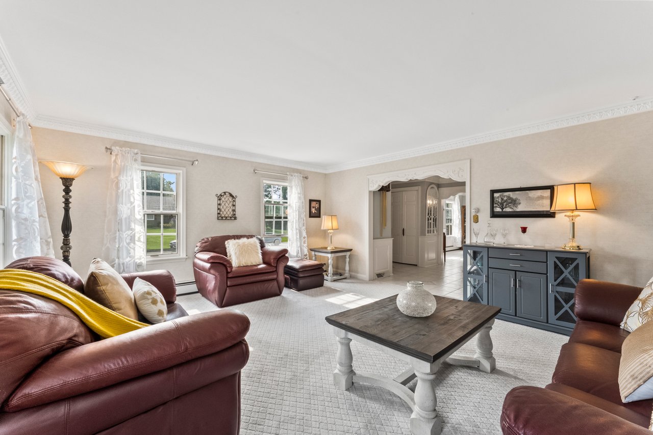 89 Eastwood Drive