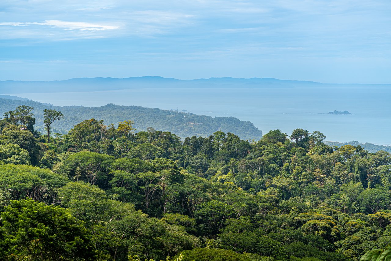 Villa Blü – An Elevated Oasis in Uvita, Jaw Dropping Views of the Whales Tail and Osa!