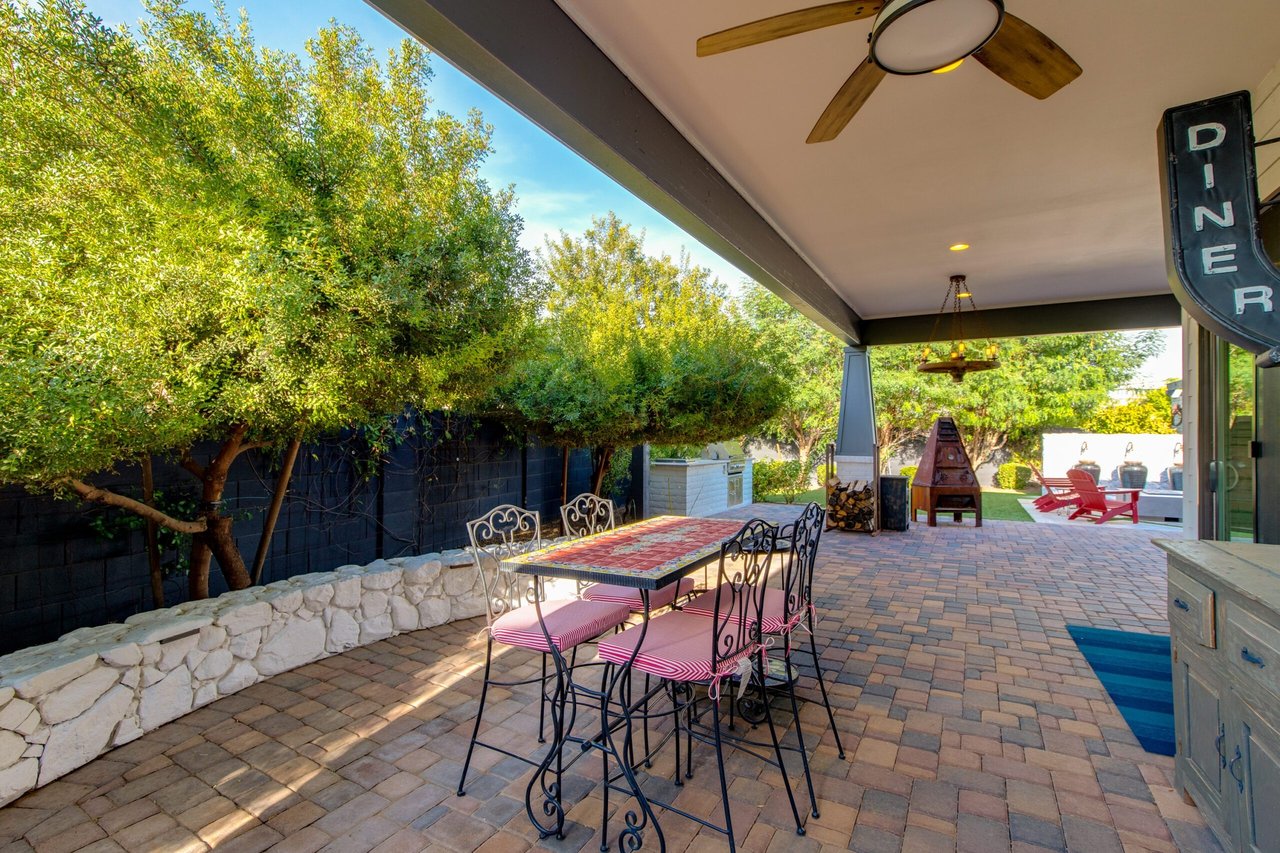 6647 E Calle Redondo