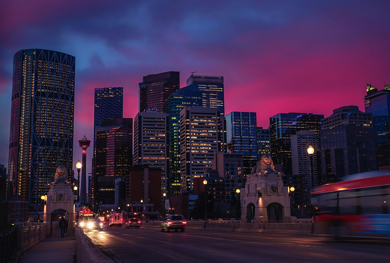 Calgary’s downtown skyline during golden hour, ideal for lifestyle and investment narratives