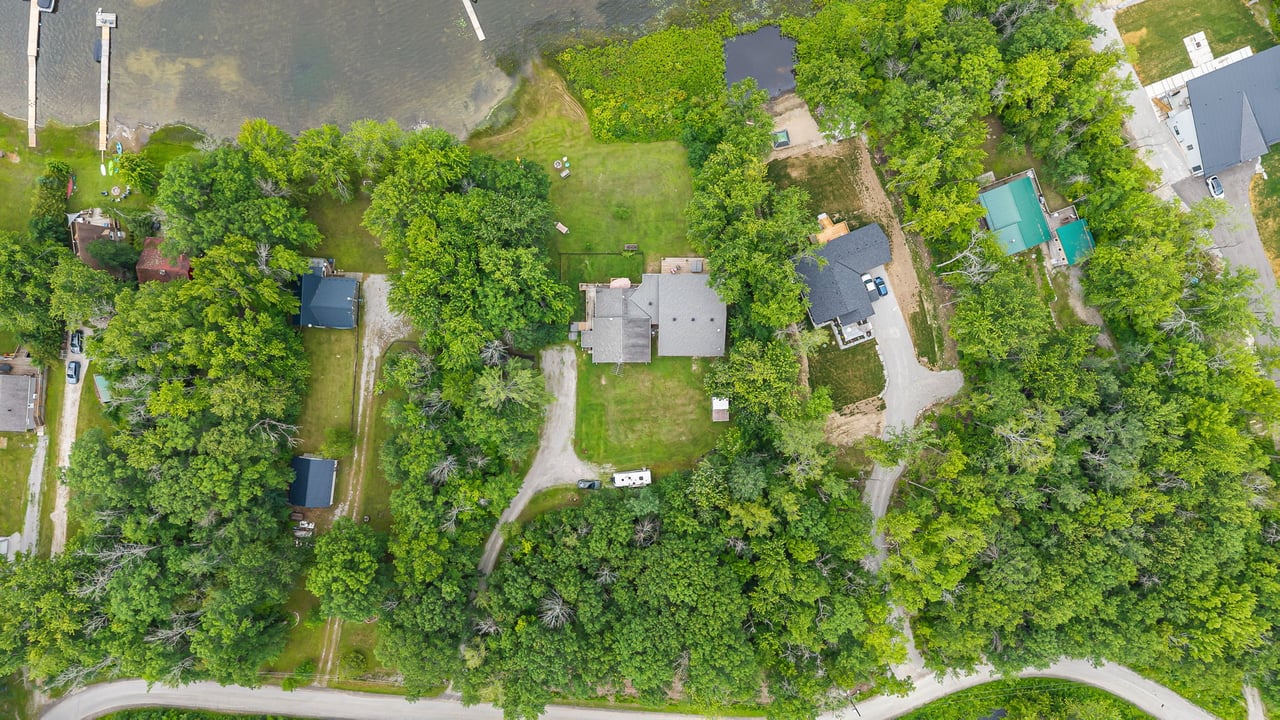 27 Young Street, Kawartha Lakes