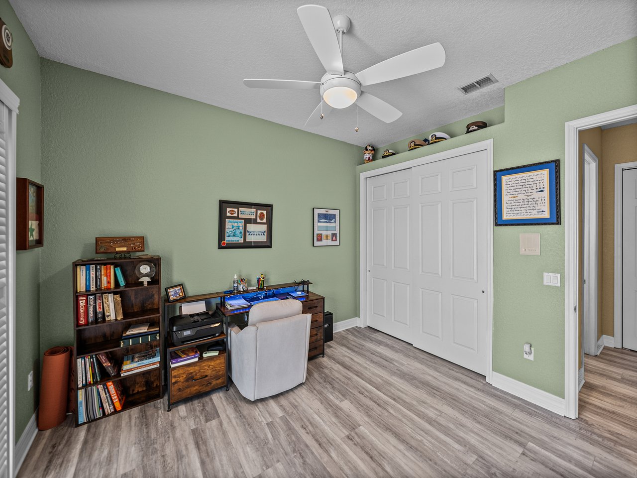 12413 WOODLANDS CIR