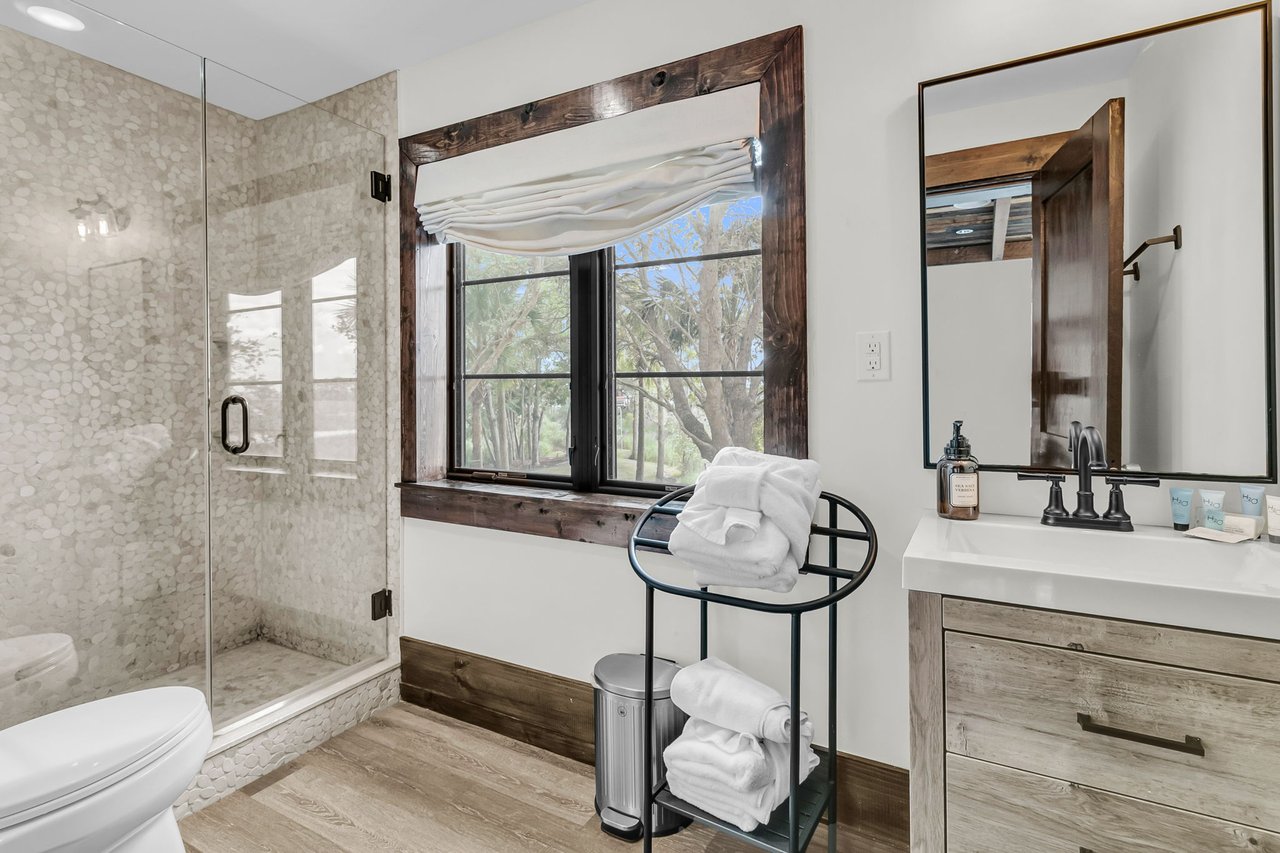 24 Seagrass Ln 