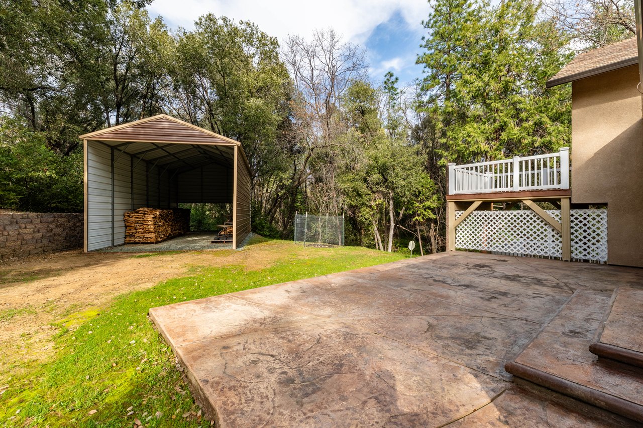 Pine Grove Beauty-Peace and Tranquility 