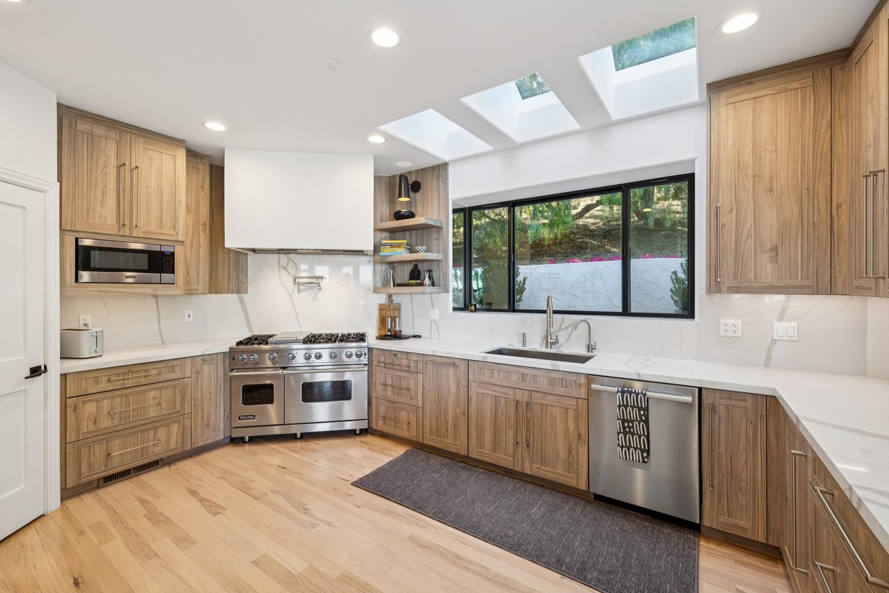 7 Sea View Avenue