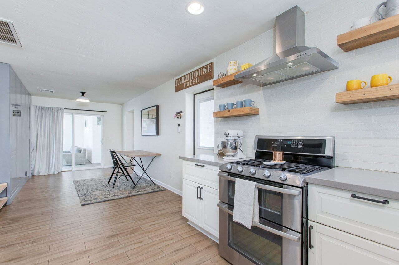 2438 E Indianola Ave.