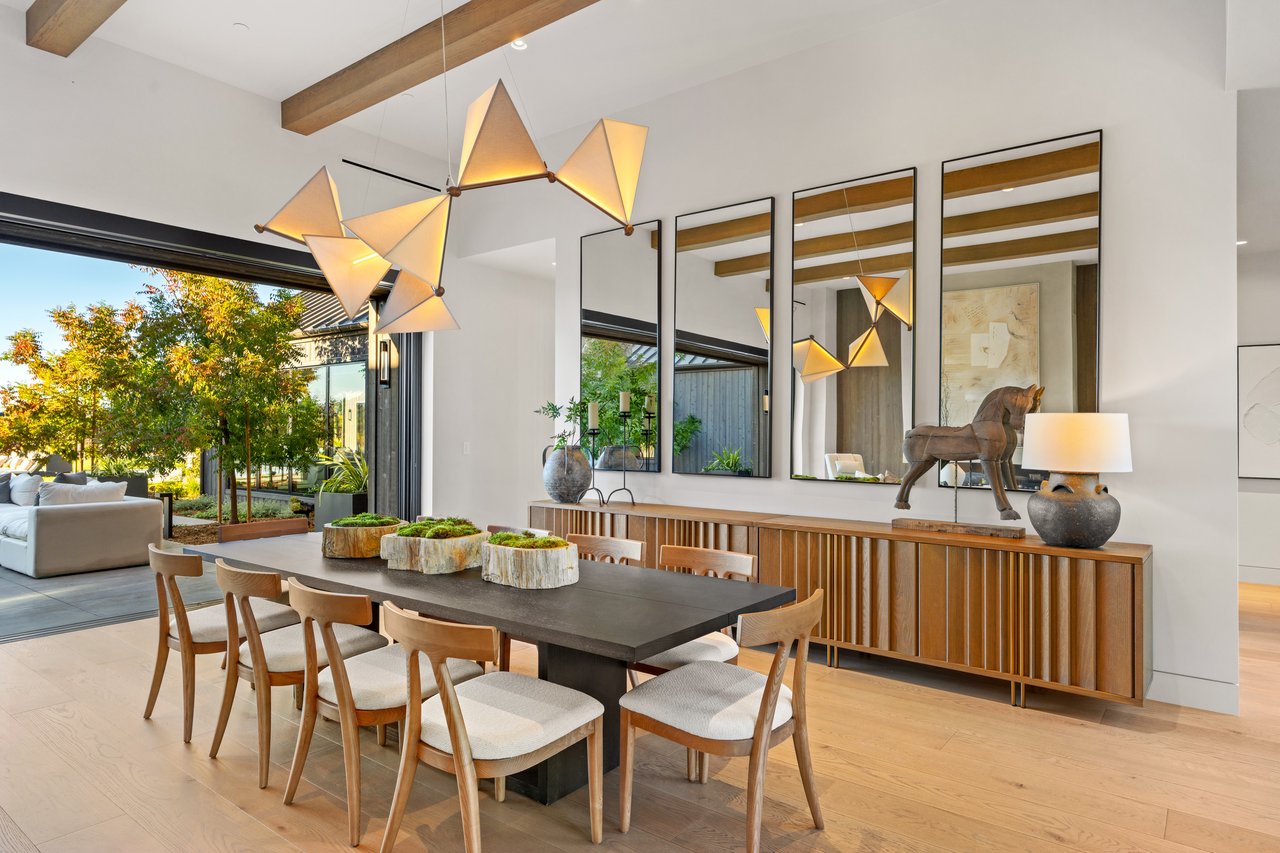 World Class Napa Valley Compound