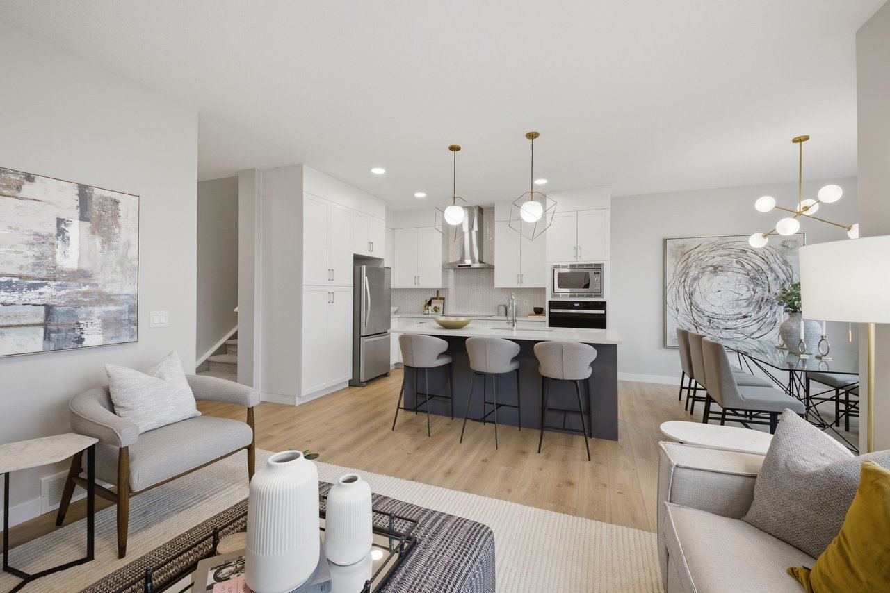 151 Belvedere Crescent SE