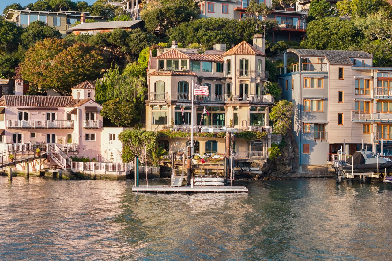 Corinthian Island Waterfront Estate