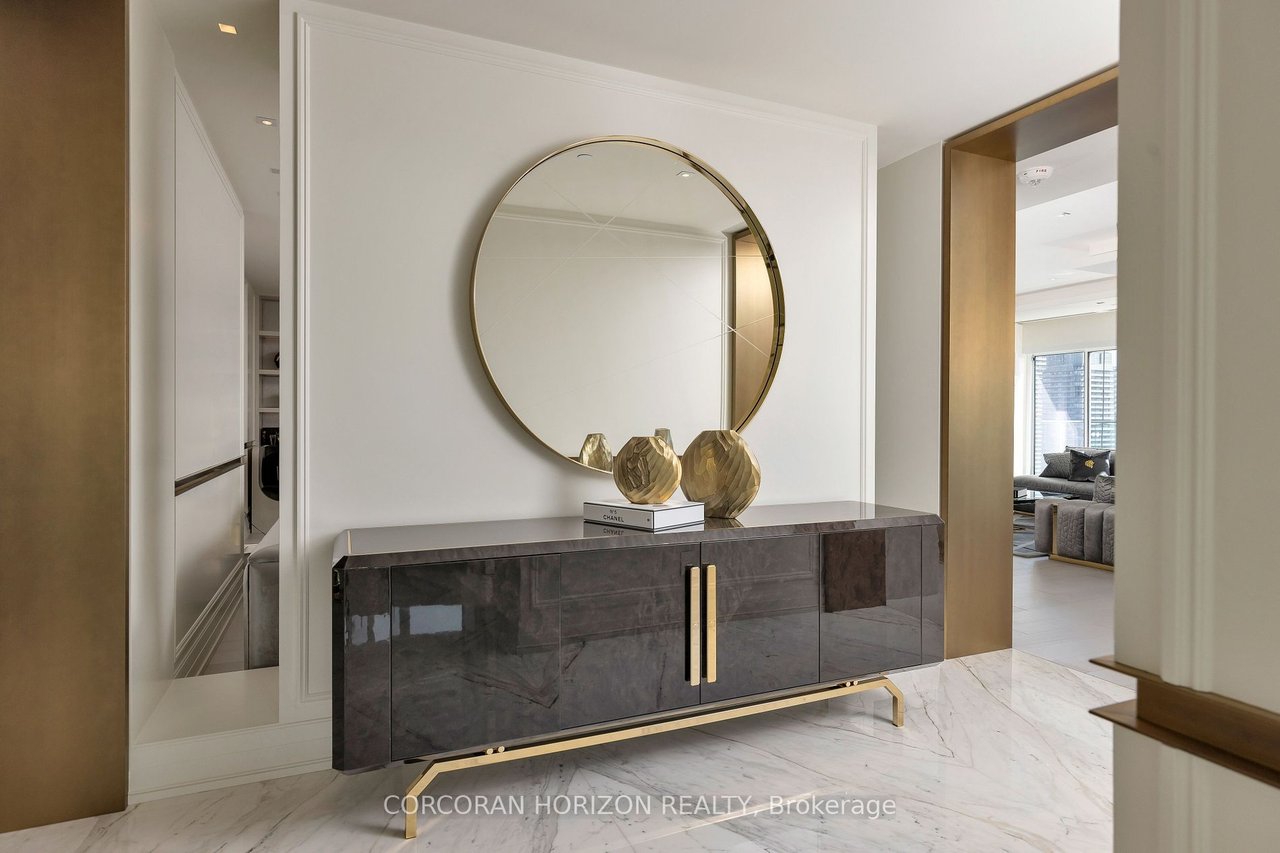 CROWN JEWEL OF YORKVILLE