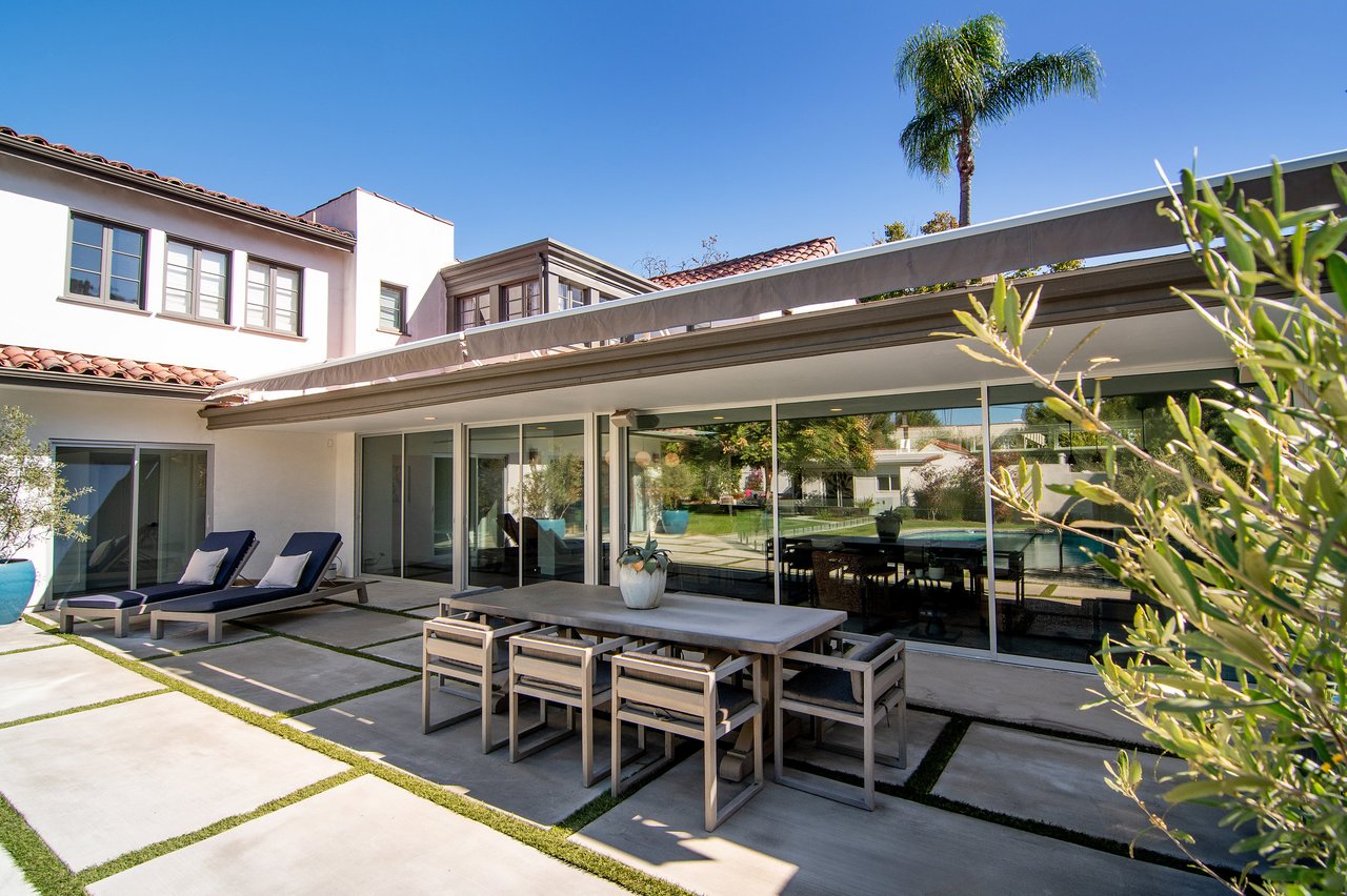 501 N Cahuenga Blvd.