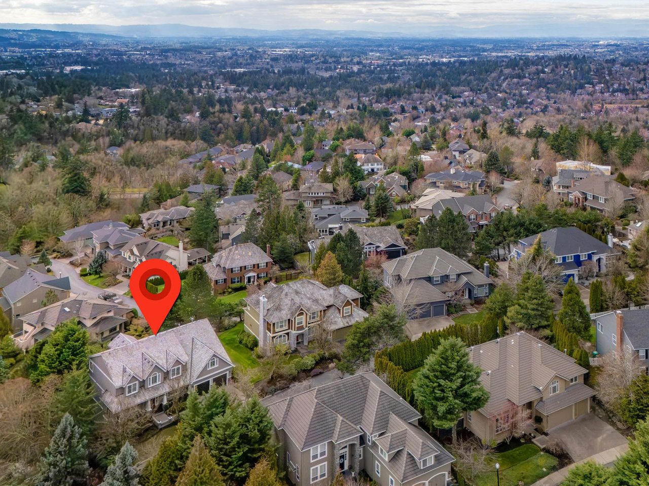 1815 NW ROSEFINCH LN