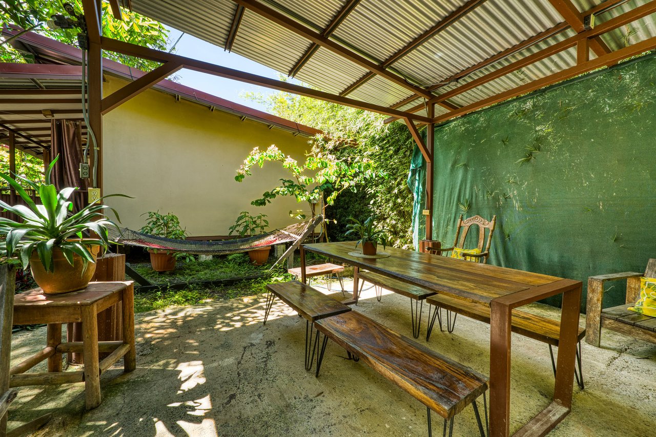 DOMINICAL HOTEL OR RETREAT WITH 11 RENTALS PLUS OWNER’S HOME