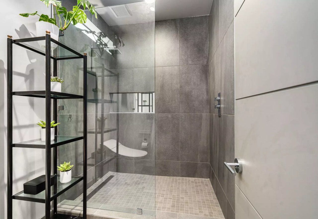 281 S Hermosa Drive 