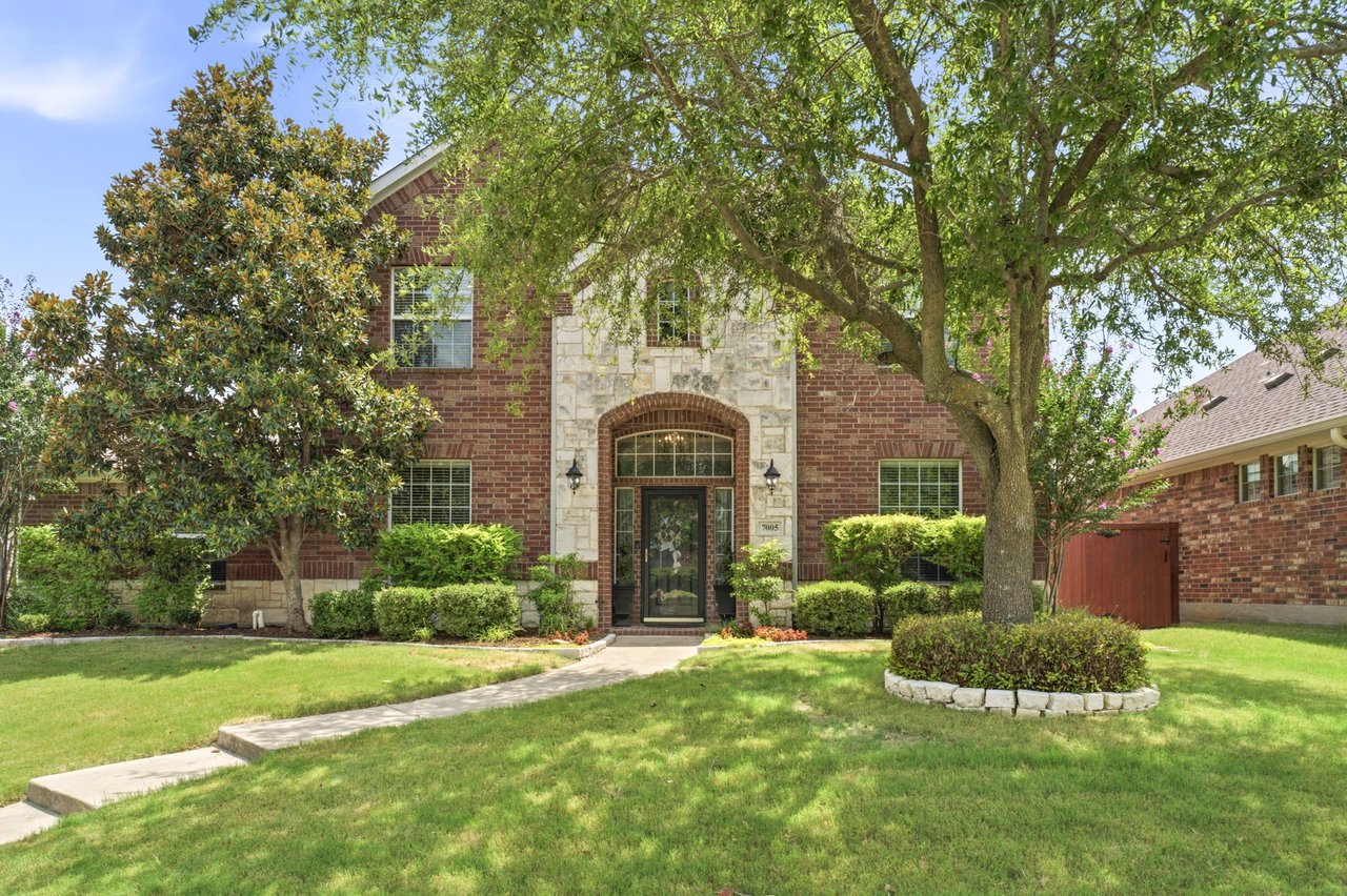 7005 Royal Glen Trail
