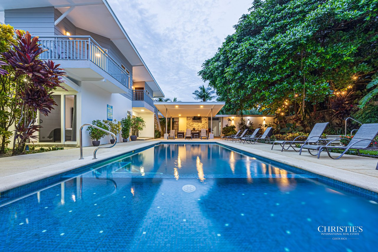 Uvita Paradise Hotel – Walk-to-Beach Boutique Hospitality Opportunity